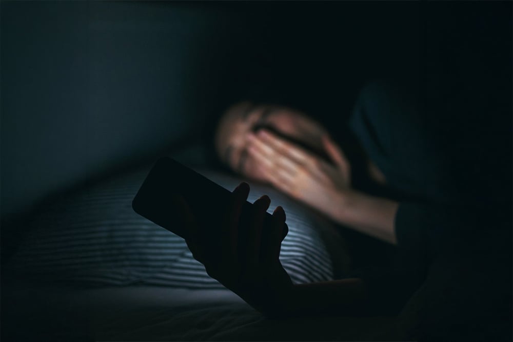 ติดโซเชียล ผลกระทบของ Social Addiction | อลิอันซ์ อยุธยา